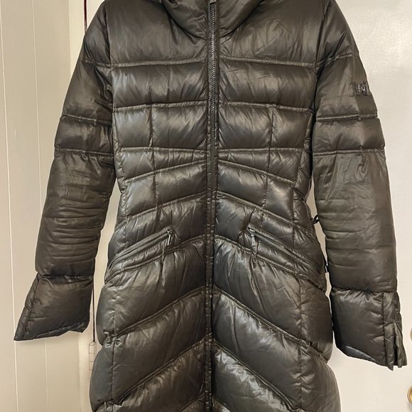 DAWN LEVY- Cloe Fur Hooded Quilted Coat - Picture 9 of 11